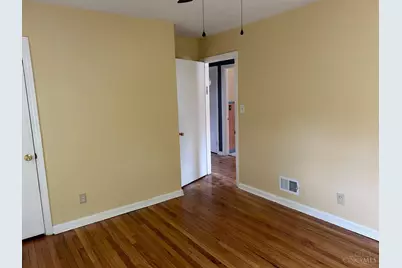 2345 Losantiville Avenue, Golf Manor, OH 45237 - Photo 13