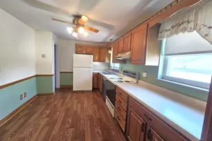 1725 Norcol Ln, Cincinnati, OH 45231 - Photo 9