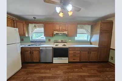 1725 Norcol Lane, Cincinnati, OH 45231 - Photo 11