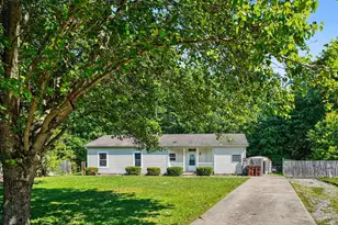 4229 E Fork Hills Dr, Williamsburg Township, OH 45103 - Photo 3