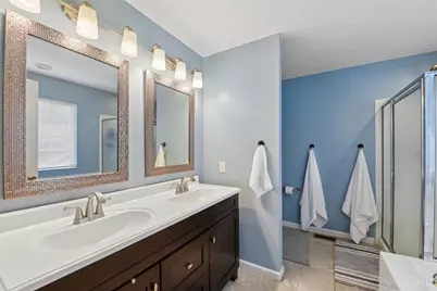 4869 Kleeman Green Drive, Cincinnati, OH 45211 - Photo 27
