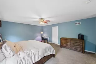 4869 Kleeman Green Dr, Cincinnati, OH 45211 - Photo 25
