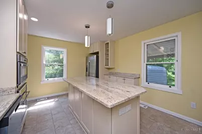 585 Brantner Lane, Union Township, OH 45244 - Photo 15