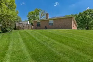 311 Kimbary Dr, Washington Twp, OH 45458 - Photo 31
