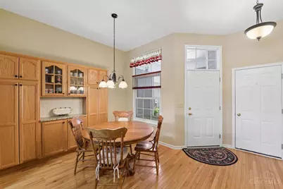 7036 Scarlet Oak Court, Mason, OH 45040 - Photo 11