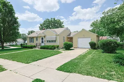 399 S Eastview Parkway, Hamilton, OH 45011 - Photo 1