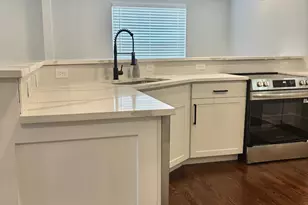 2843 Allview Cir, Cincinnati, OH 45238 - Photo 3