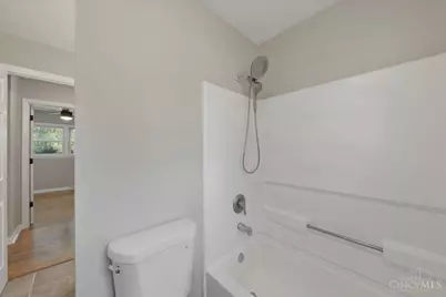 6611 Hendrickson Road, Middletown, OH 45044 - Photo 29