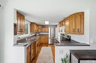 8014 Buckland Dr, Sycamore Township, OH 45249 - Photo 13