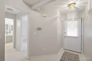 4156 Lakeknoll Dr, Mason, OH 45040 - Photo 7