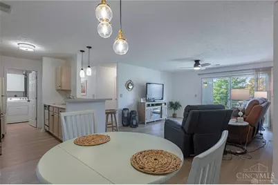 6561 Brigham Square #4, Centerville, OH 45459 - Photo 9