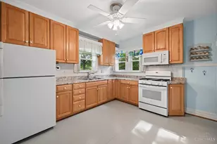 4281 Boomer Rd, Green Township, OH 45247 - Photo 11