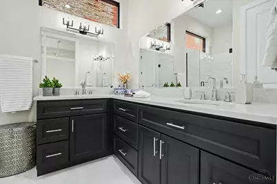 148 Mulberry Street, Cincinnati, OH 45202 - Photo 17