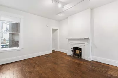 814 Elm Street, Cincinnati, OH 45202 - Photo 3