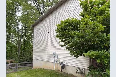 1076 Oak Forest Drive, Hamilton Township, OH 45152 - Photo 29