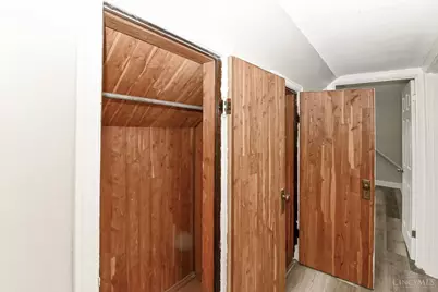 506 Mentola Avenue, Delhi Township, OH 45205 - Photo 35