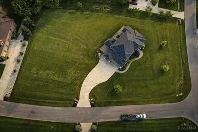 8005 Bending Willow Court, Waynesville, OH 45068 - Photo 5