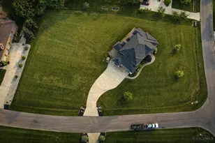 8005 Bending Willow Ct, Waynesville, OH 45068 - Photo 5