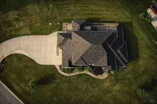 8005 Bending Willow Ct, Waynesville, OH 45068 - Photo 7