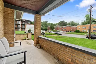 6424 Montgomery Rd, Cincinnati, OH 45213 - Photo 3