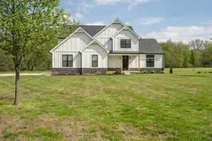 2668 Harry A Hill Dr, Tate Township, OH 45106 - Photo 1
