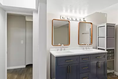 1204 Forest Court, Wyoming, OH 45215 - Photo 37