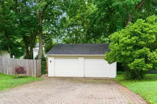 1204 Forest Ct, Wyoming, OH 45215 - Photo 39