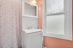 3556 Wisconsin Ave, Cincinnati, OH 45204 - Photo 7