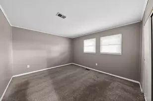 9570 Pippin Rd, Colerain Township, OH 45231 - Photo 15