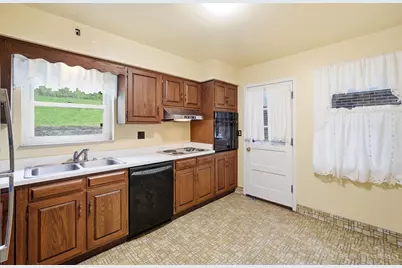 6262 Betts, Springfield Township, OH 45224 - Photo 27