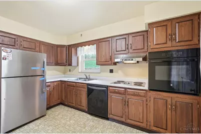 6262 Betts, Springfield Township, OH 45224 - Photo 11