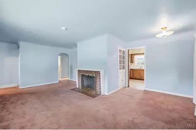 6262 Betts, Springfield Township, OH 45224 - Photo 3