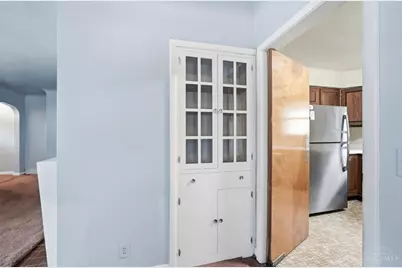 6262 Betts, Springfield Township, OH 45224 - Photo 5