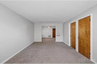 5427 Fox Road, Cincinnati, OH 45239 - Photo 13