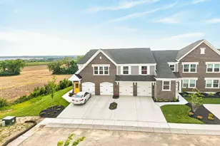 405 Bethpage Way, Turtle Creek Township, OH 45036 - Photo 35