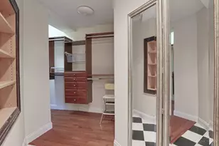 115 E Mills Ave, Wyoming, OH 45215 - Photo 23