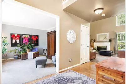 225 W Stoneridge Drive, Milford, OH 45150 - Photo 9