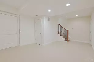 1130 Carney St, Cincinnati, OH 45202 - Photo 49
