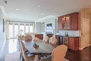 1130 Carney St, Cincinnati, OH 45202 - Photo 11
