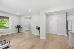 2548 Hackberry St, Cincinnati, OH 45206 - Photo 11