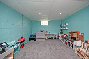 6988 Dimmick Rd, West Chester, OH 45069 - Photo 27
