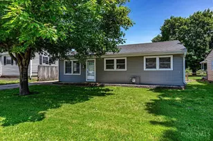 404 3rd St, Trenton, OH 45067 - Photo 1