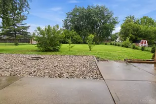 5737 Liberty Fairfield Rd, Fairfield Township, OH 45011 - Photo 11