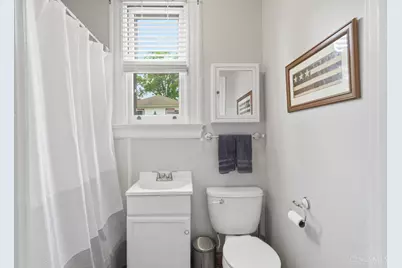 3647 Paxton Avenue, Cincinnati, OH 45208 - Photo 9