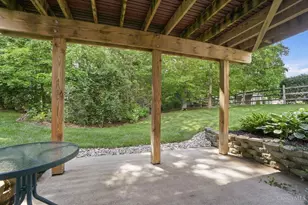 8777 Woolstone Ct, Hamilton Township, OH 45039 - Photo 39