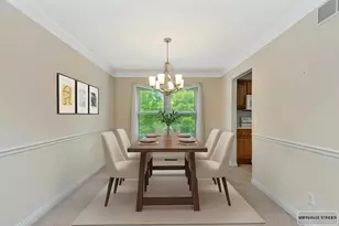7757 Austin Ridge Dr, Cincinnati, OH 45247 - Photo 9