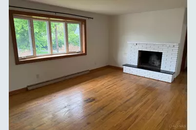 403 Cedar Street, West Carrollton, OH 45449 - Photo 3