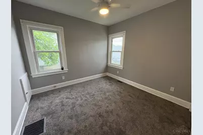 928 Hooven Avenue, Hamilton, OH 45015 - Photo 11