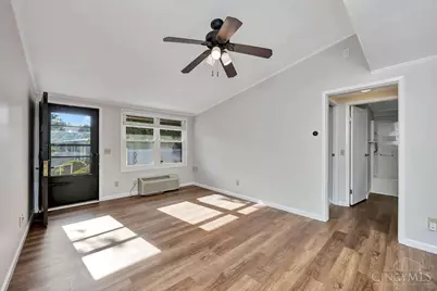 3132 Birchway Drive, Cincinnati, OH 45251 - Photo 7