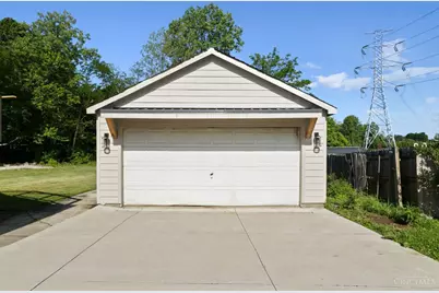 2183 Eight Mile Road, Anderson Township, OH 45244 - Photo 9